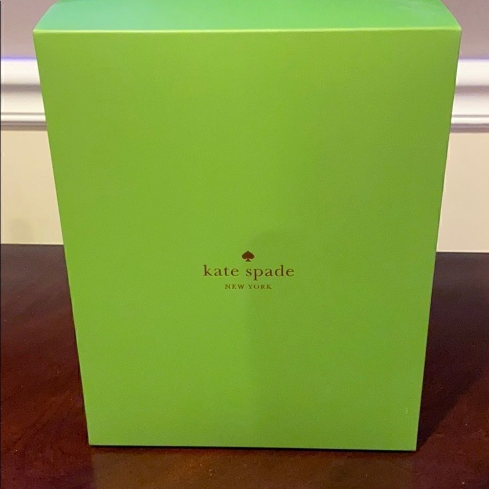 NIB Kate Spade Darling Point Cake Topper - Picture 2 of 4